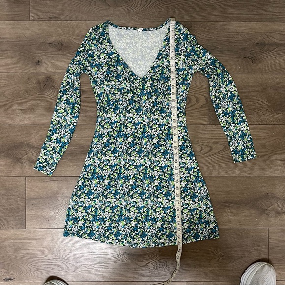 Floral Green Dress - Picture 6 of 7